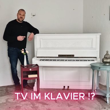 Was? Wie? TV im Klavier? Stefan erklärt . . .